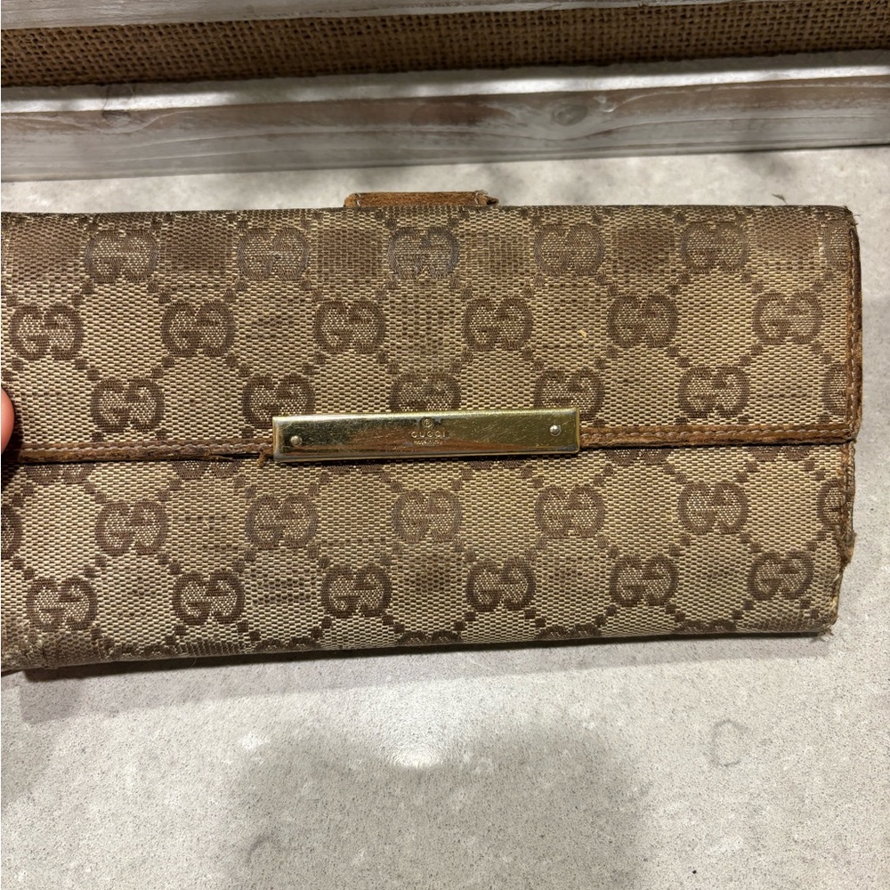 Gucci Continental Wallet - Picture 9 of 16
